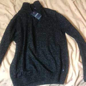 Chaps never been worn sweater